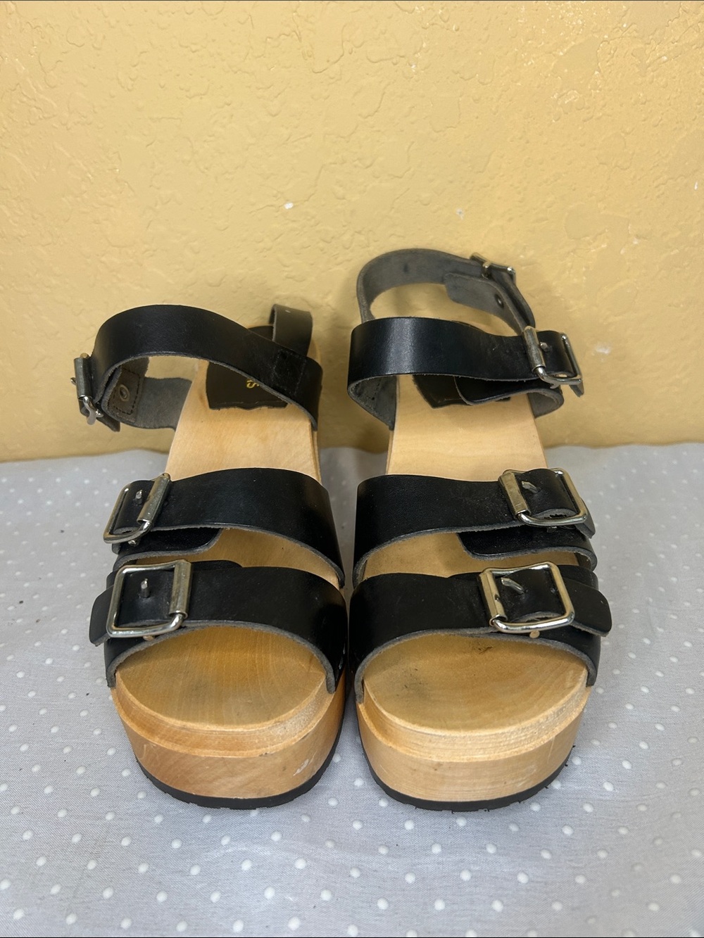 Swedish Hasbeens Black Leather Triple-Buckle Platform Sandals - Picture 2 of 3